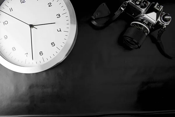 Frenesi Dos Tempos Hoje Contraste Com Passado Relógio Parede Design — Fotografia de Stock