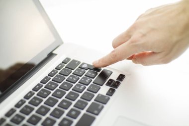 Teknoloji, duygusal ilişkiler için de geçerlidir: bir kadın ha