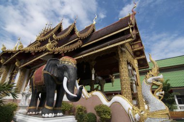 Wat Saen Muang Ma Luang Chiang Mai, Tayland yan görünüm