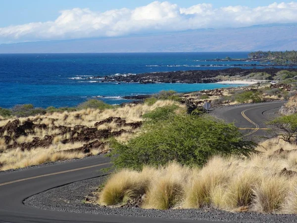 Big Island Hawaii Manini Owali Plajı Giden Yolun Eğri Görüntüleyin — Stok fotoğraf