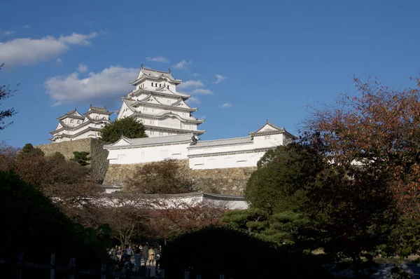 Pohled na nádherný hrad Himedži v Japonsku — Stock fotografie