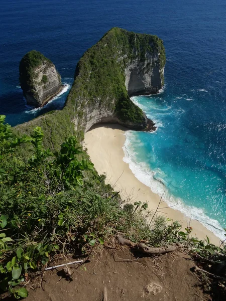 Belle plage Kelingking de Nusa Penida — Photo