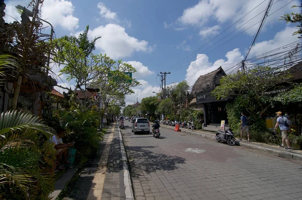 Jalan Raya-Ubud hlavní silnice — Stock fotografie