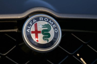 Alfa Romeo amblem