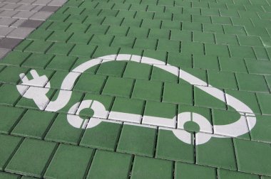 Elektrikli araç şarj istasyonu sembolü