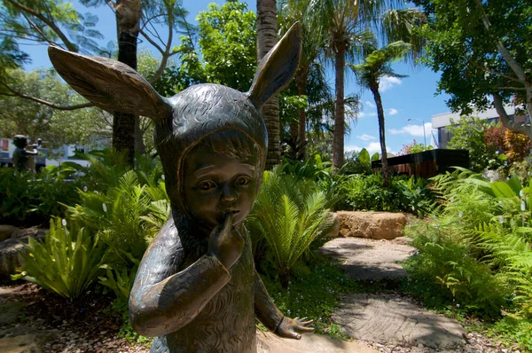 Alice Wonderland Style Child Statue Located West Village Park Eclectic — Foto de Stock