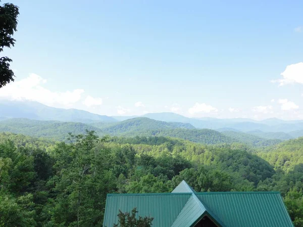 Mountain Top Udsigt Appalachian Bjergene Skov Bjergkæder Klar Sommerhimmel - Stock-foto