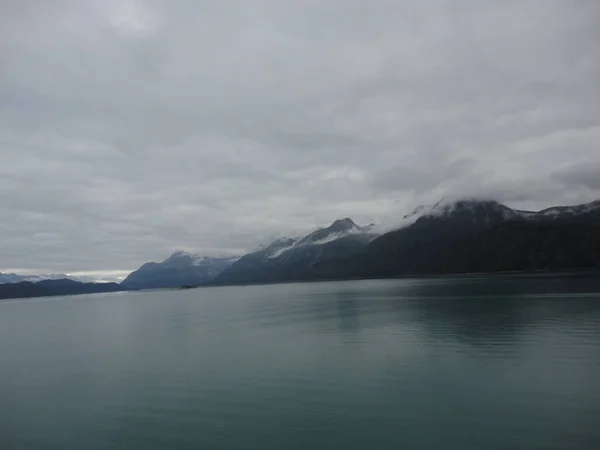 Passage Dans Océan Pacifique Entre Deux Chaînes Montagnes Des Eaux — Photo