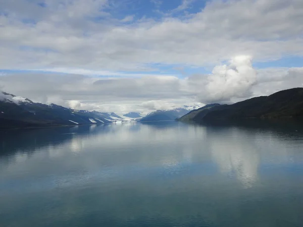 Montagna Riempito Orizzonte Sull Oceano Pacifico All Interno Passaggio Ghiacciai — Foto Stock