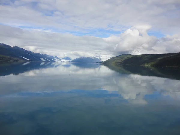 Montagna Riempito Orizzonte Sull Oceano Pacifico Passaggio Interno Alaska Picchi — Foto Stock