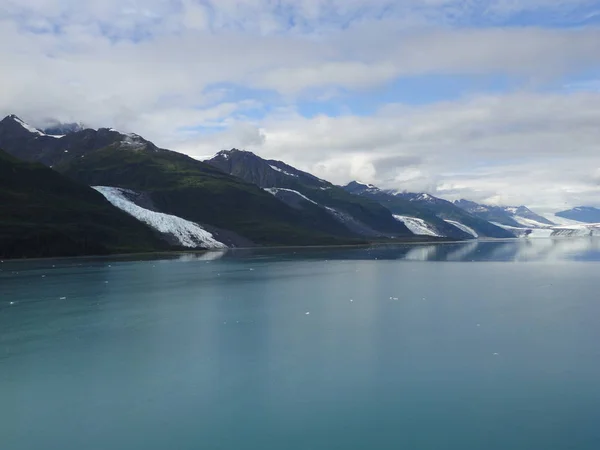 Gleccserek Belül Glacier Bay Nemzeti Park Alaszkában Gleccserek Jön Hegycsúcsok — Stock Fotó