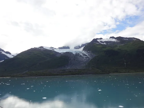 Mountain Filled Horizon Pacific Ocean Inglés Paso Interior Alaska — Foto de Stock