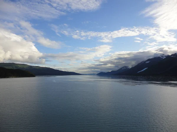 Гора Filled Horizon Тихому Океані Всередині Перехід Аляска — стокове фото