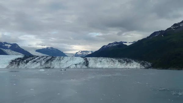 Harvard Ledovec Konci College Fjord Aljašky Široký Ledovec Carving Svou — Stock fotografie