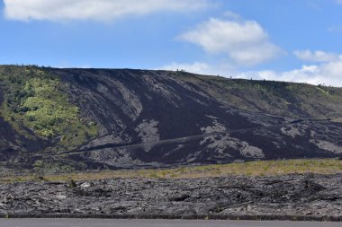 Lava Fields Big Island Hawaii soğutulmuş ve kaya alanları oluşturarak zaman içinde sertleştirilmiş