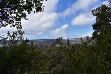 Kilauea volcanoe Big Island Hawaii lav gökyüzünün içine atılan krater ateşi kadar bildirilecektir