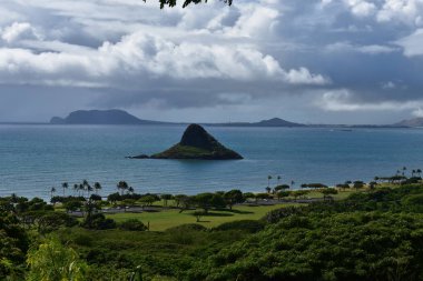 Bir kısmen bulutlu gün Oahu Hawaii Pasifik Okyanusu şapka Adası