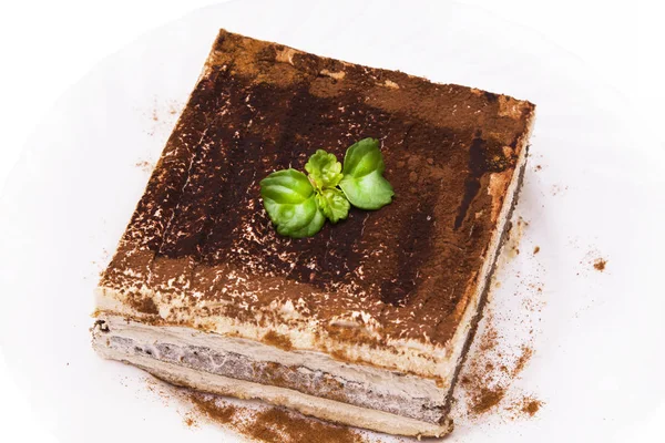 Delicioso Tiramisu Isolado Branco — Fotografia de Stock