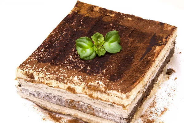 Läckra Tiramisu Isolerad Vit — Stockfoto