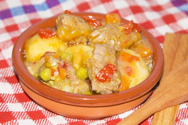 Beef Stew Clay Pot — Stock Photo, Image