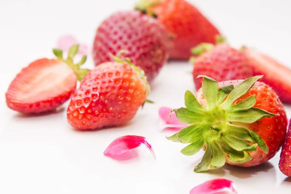 Conjunto Fresas Aisladas Blanco — Foto de Stock