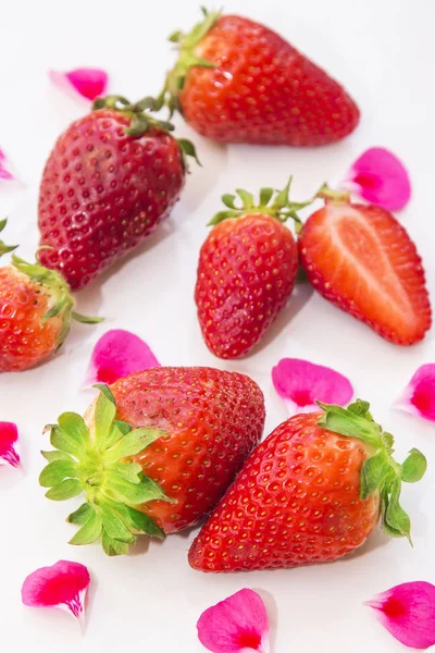 Set Dari Strawberry Terisolasi Atas Putih — Stok Foto