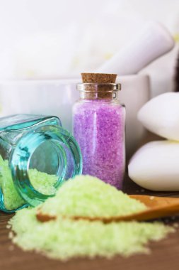 Spa ve rahatlama kavramı, mineraller ve sabunlar