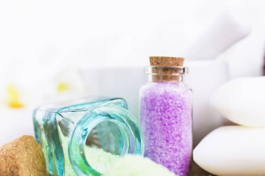 Spa ve rahatlama kavramı, mineraller ve sabunlar