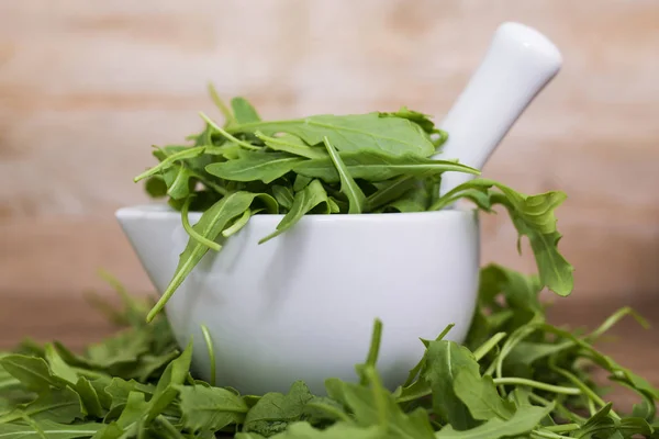 Mortier Céramique Aux Feuilles Légumes Roquette — Photo