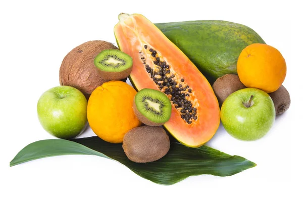 Frutas Tropicales Papaya Naranja Kiwi Manzana Coco —  Fotos de Stock