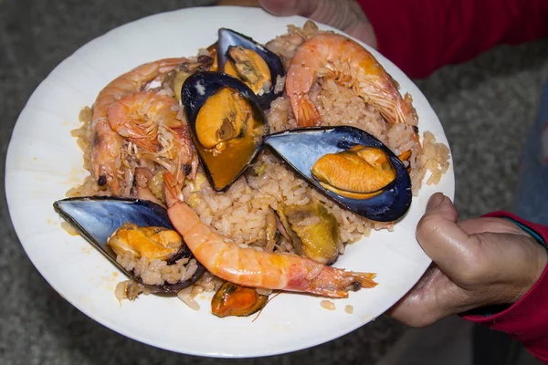 Vaření Rýže Mořskými Plody Paella Marinera — Stock fotografie