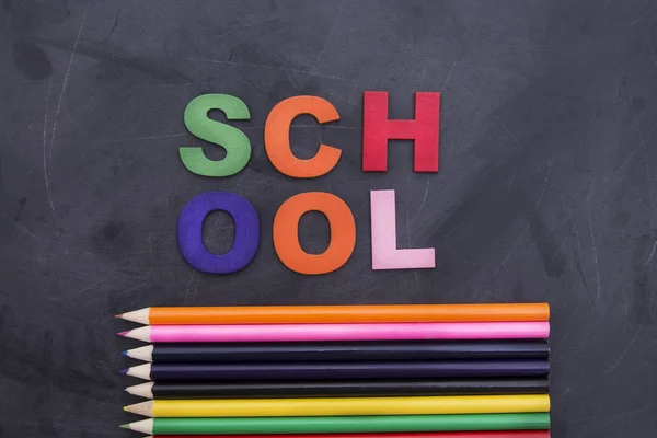 Concept Van Terug Naar School Gekleurde Potloden Letters Blackboard — Stockfoto