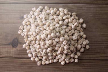 çiğ nohut yığını