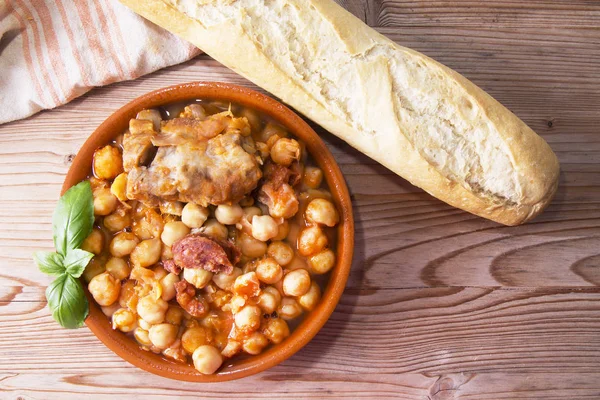 Clay Casserole Stewed Chickpeas — Stock Photo, Image