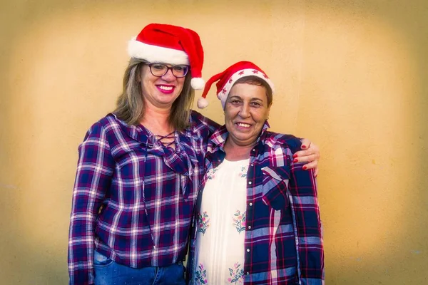 Portrait Senior Women Santa Claus Hat — Stock Photo, Image