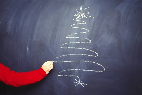 Ručně Kreslené Vánoční Strom Křídou Tabule Tvaru Spirály Šablona Plakátu — Stock fotografie