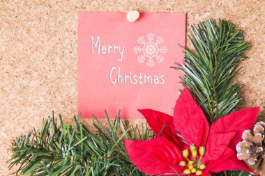 Noel kartpostalında noel mesajı var.