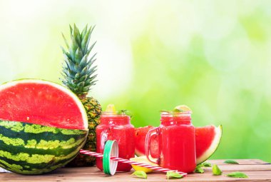 karpuz ve ananas Smoothie, yaz içeceği