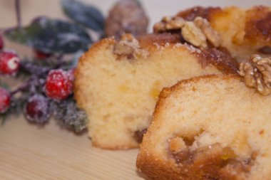 Fındıklı ve portakallı tatlı