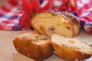 Fındıklı ve portakallı tatlı