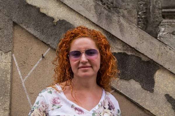 Portrait Redhead Woman Sunglasses — Stock Photo, Image