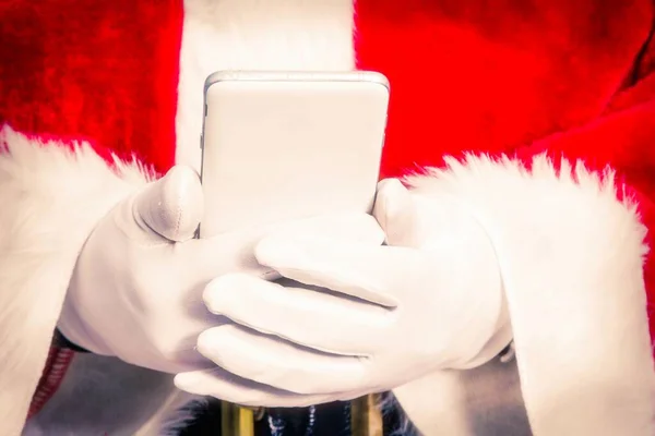 Babbo Natale Con Cellulare Vista Vicino — Foto Stock