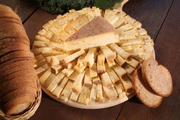 Ιταλικά προϊόντα διατροφής Τόμα αλπικού τυριού του Πιεμόντε — Φωτογραφία Αρχείου