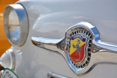 Castelnuovo Don Bosco, Piedmont/Italya-03/10/2019-eski Fiat 500 Italyan klasik araba toplantısı.