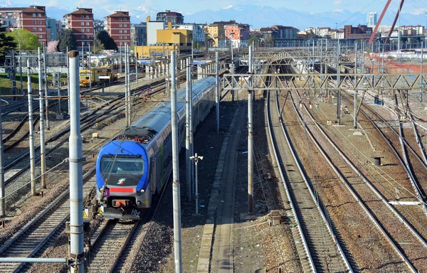 Turin, piemont / italy- 19.03.2019- Der Bahnhof Lingotto ist einer der wichtigsten Bahnhöfe der Stadt. — Stockfoto