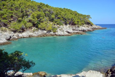 Tremiti, Puglia, İtalya - Tremiti Adaları manzarası, Adriyatik Denizi 'ndeki küçük adalar, Gargano parkının bir kısmı