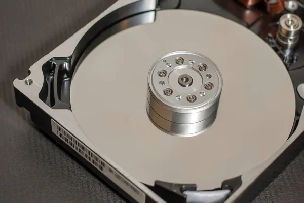 Disco Rigido Smontato Dal Computer Hdd Con Effetto Specchio Disco — Foto Stock