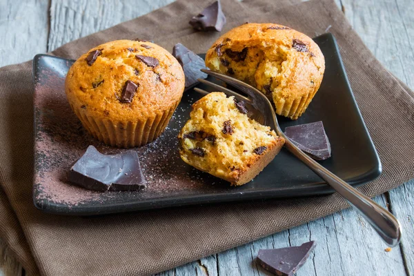 Deliciosos Muffins Caseiros Com Chips Chocolate — Fotografia de Stock