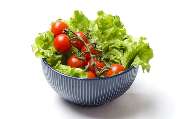 Rauwe Verse Tomaten Groene Sla Kom Voorbereiding Voor Het Koken — Stockfoto