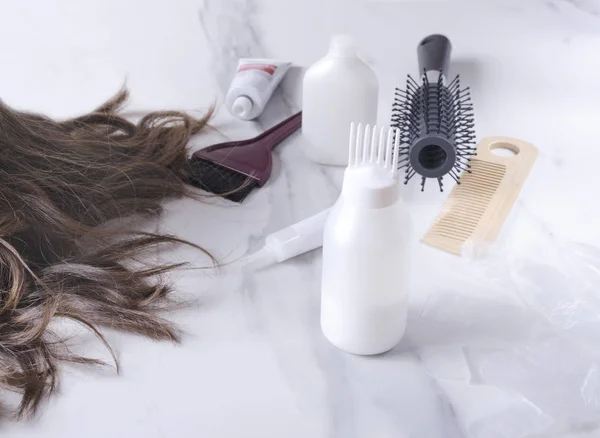 Concepto Tinte Para Cabello Diferentes Herramientas Para Cuidado Del Cabello —  Fotos de Stock